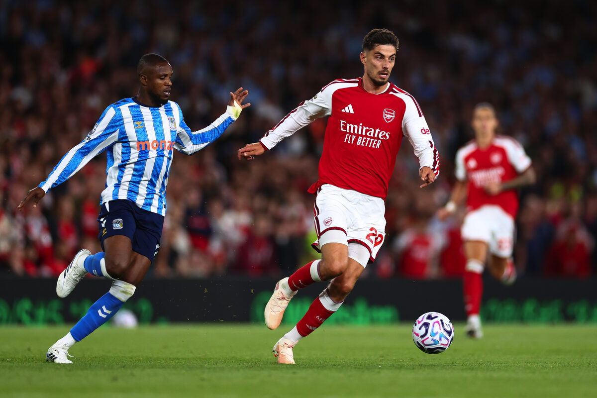 Arsenal en Chelsea bots in vroeë Premierliga-toets