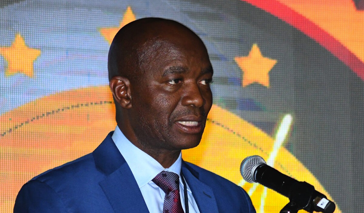 Hubert Mathanzima Mweli.