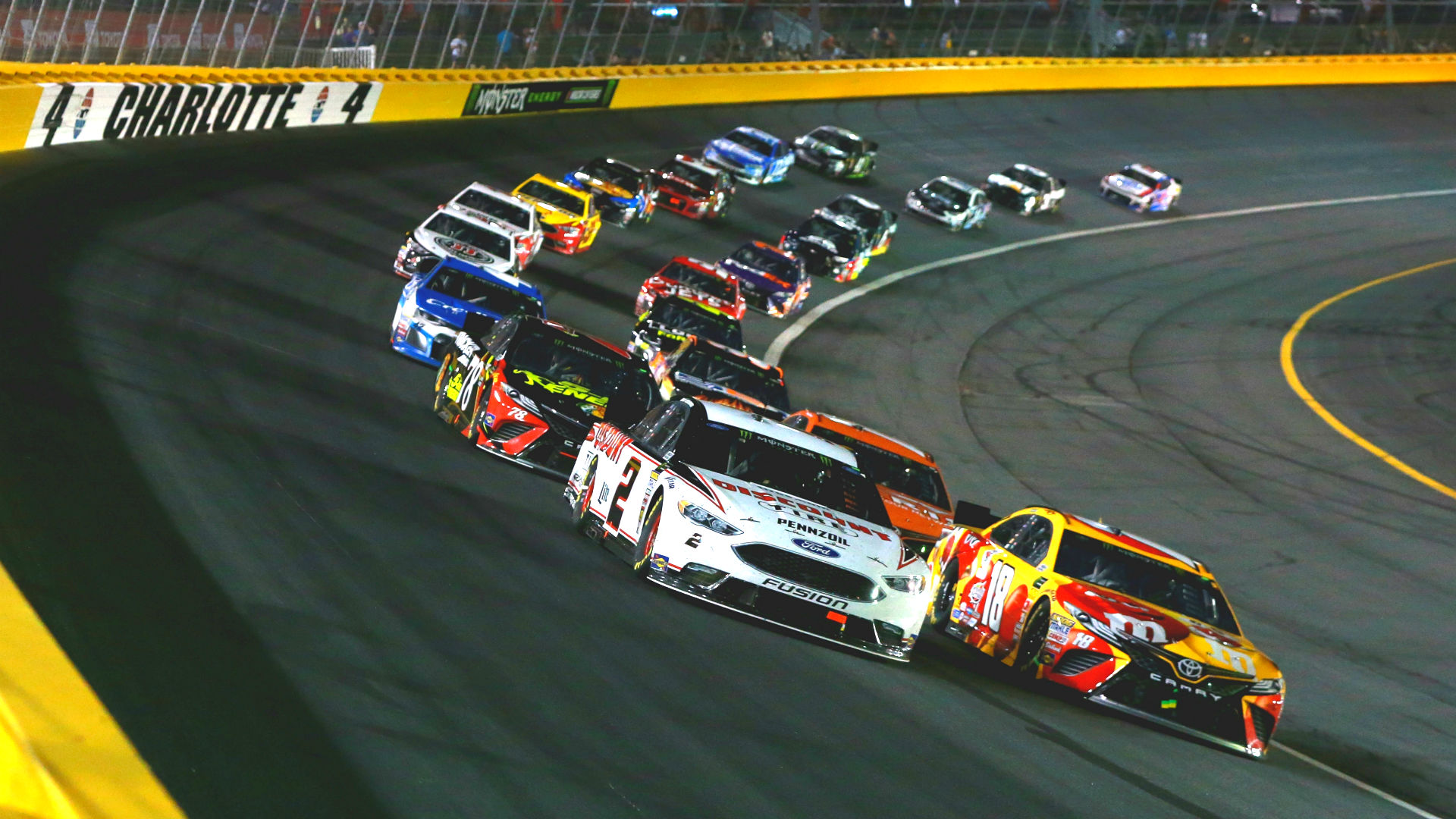 Weerlig skrap NASCAR-kwalifisering – Reddick voor
