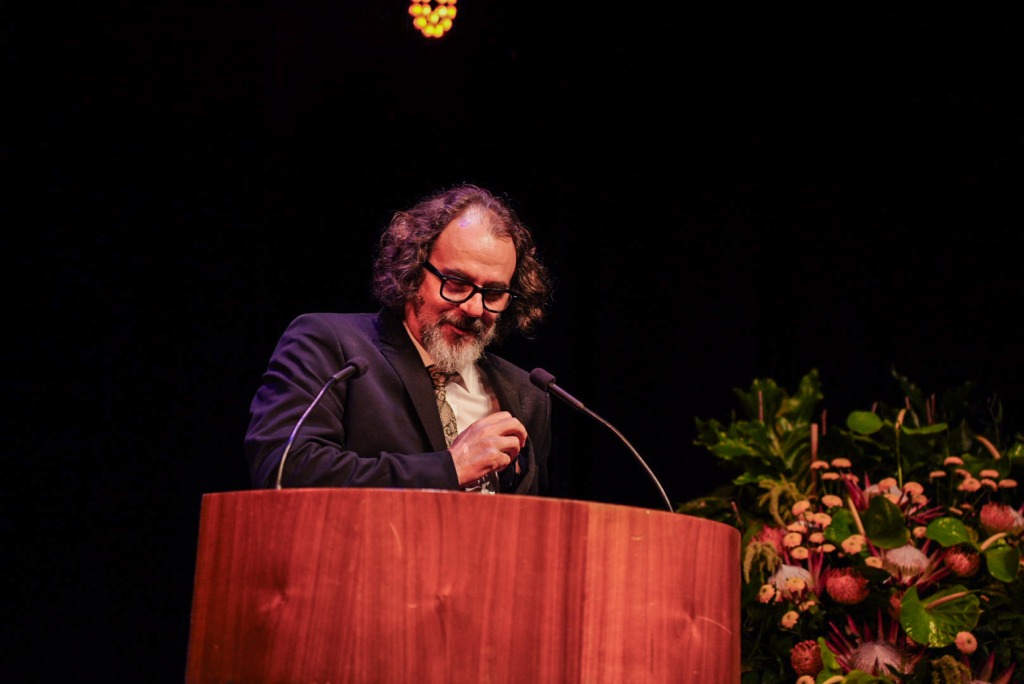 Tom Dreyer is met die Hertzogprys vir Poësie bekroon. Foto: Verskaf