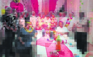 Bejaardes met spesiale Kersete bederf