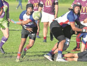 Strand pip Vineyards in thrilling Super League B encounter