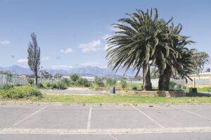 Nuwe biblioteek kom later