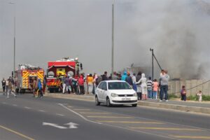 Brand: 40 haweloos, 11 wonings vernietig