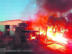 Vier dakloos ná verwoestende brand in Macassar