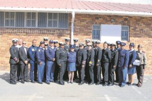 Joint service for people in uniform