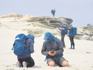 From Pringle Bay to Struisbaai: Documenting plastic waste and marine life