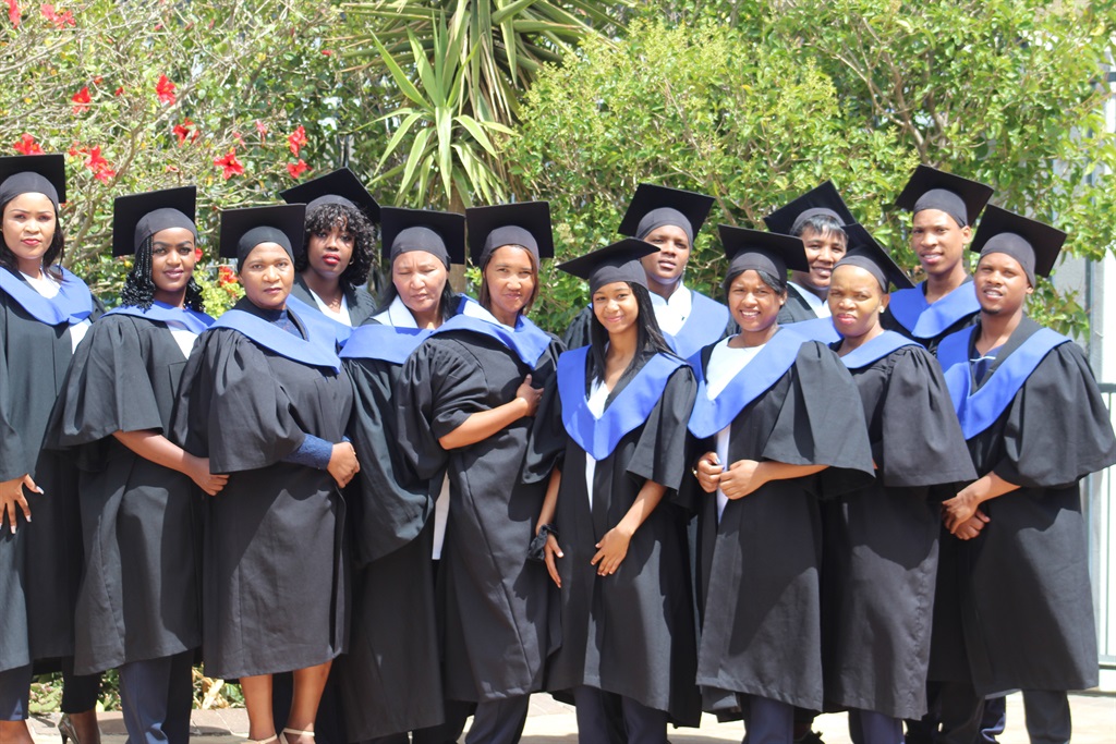 Hulle het met sukses hul opleiding voltooi.