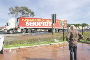 Catastrophe after bulk-water pipe bursts