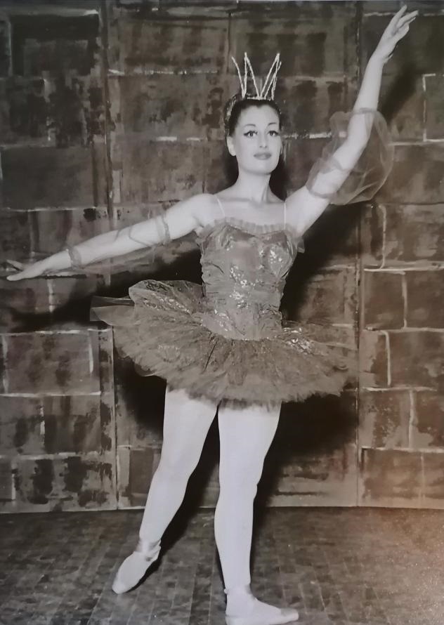Elisabeth Millington in her dancing days 50 years 