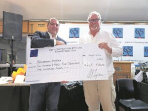Gholfers swaai weer ‘n helpende hand