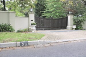 Hof sê gryp Gerryts-huise