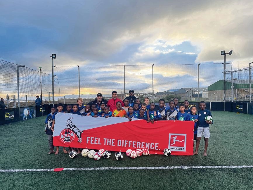 Jorge Arcila with the Young Bafana under–12 team. 