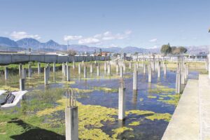 ‘Unfinished project a health hazard’