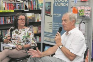 Plaaslike skrywer stel nuwe boek bekend