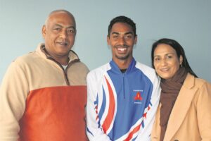 Strand has a ringball star