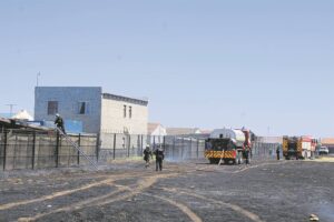 Veldbrand in Strand saai verwoesting