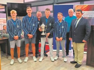 Gholf uit die boonste rakke gespeel