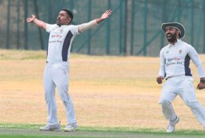 Batsmen let HHCC down
