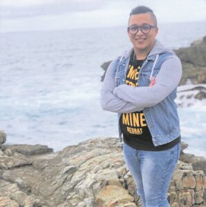 Jong sjef van die Strand sterf