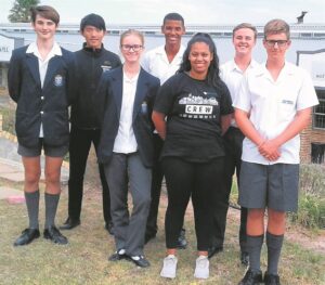 Strong swimmers hit 100