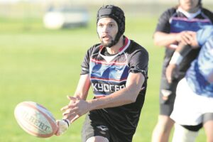 Strand terug op die wenpad