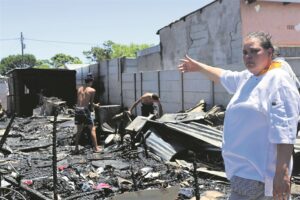 Kopersmeltery glo die rede dat drie families van Rusthof nou dakloos is