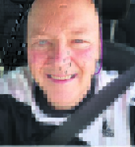 Tributes pour in for media man