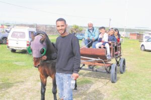 Hero brings delight on Heritage Day