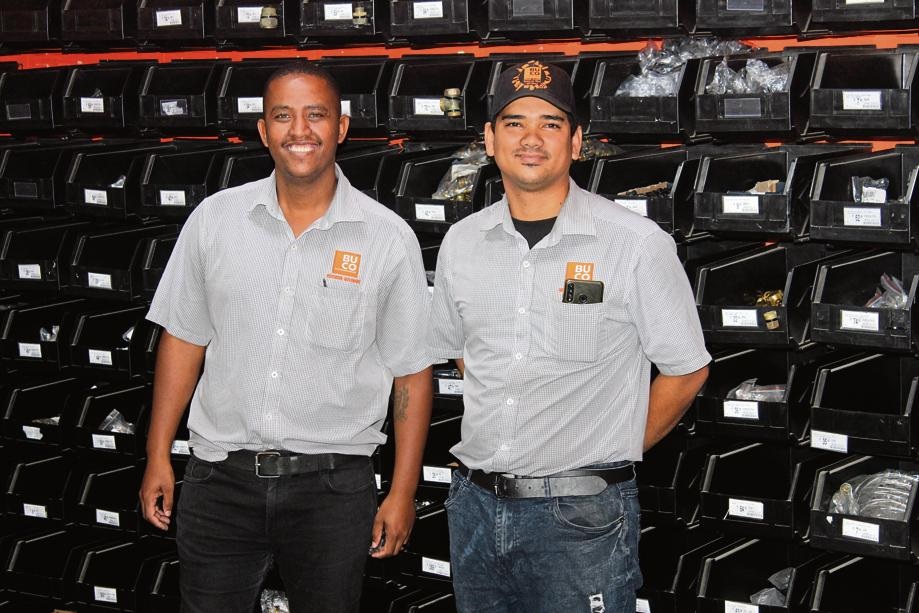 Adrian Capes and Gillmore Steyn aim to please cust