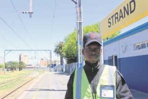 Strand-CT train service resumes