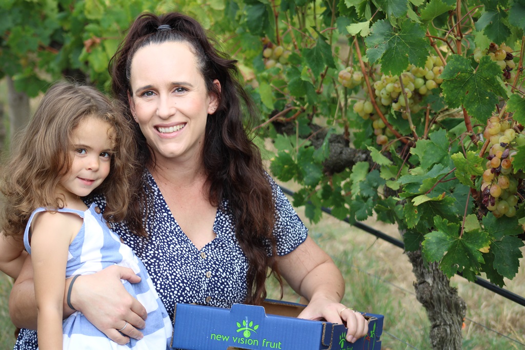 Maryke Viljoen and three-year-old daughter, Jamie 