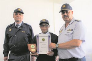 Bestes in blou vereer