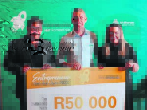 ADVERTENSIE-ARTIKEL: The Butcher & Son wen Entrepreneur van die Jaar