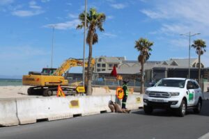Sea wall access on Beach Road ‘thoughtless’