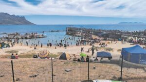 Zero drownings in Strand