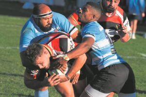 KLUBRUGBY: Berge knak teen Unimil