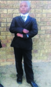 Macassar-familie ly nadat agtjarige seun sterf