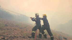 ‘Honour our firefighters’