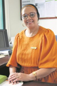 Dr. G.J. Joubert kry vrou as hoof