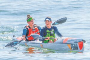 Paddling partners go for gold