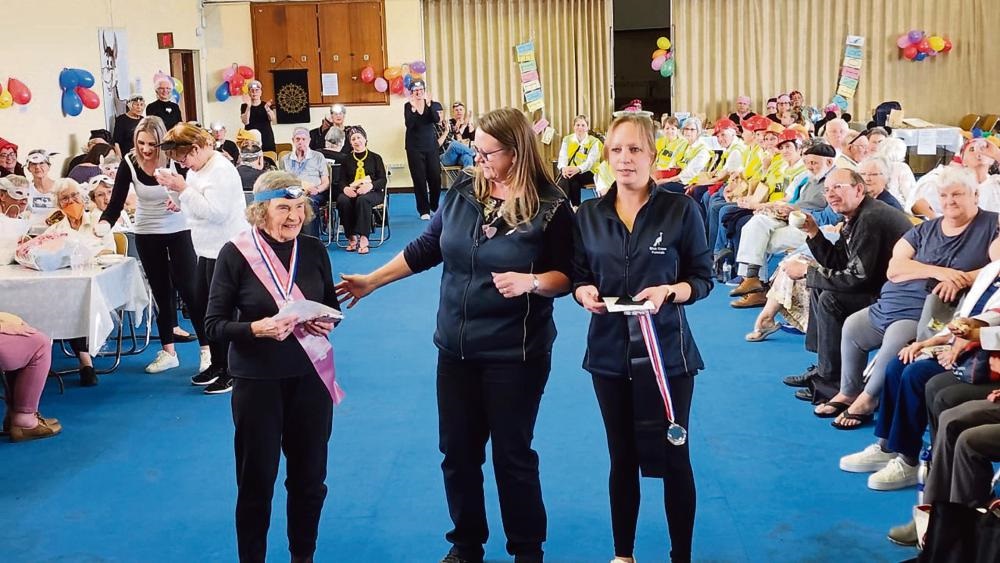 Kobie Liebenberg saam met Blue Crane Funerals se L