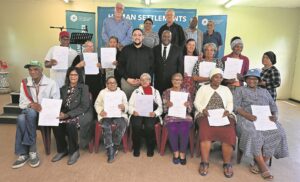 City hands over more title deeds in Lourensia Park