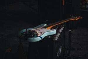 ENTERTAINMENT: Tribute to guitar legends