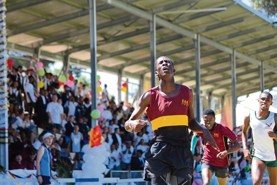 Calvin Bengura in ’n wedloop wat duidelik sy stami