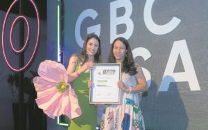 Plaaslike inwoner vereer vir werk in die groen boubedryf