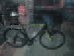 Fiets van R100 000 weg