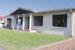 House now ‘an eyesore of a shell’