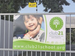 Club 21-sentrum rus kinders met Down-sindroom toe vir spesiale lewe