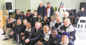 Renowned artist’s demo at local school